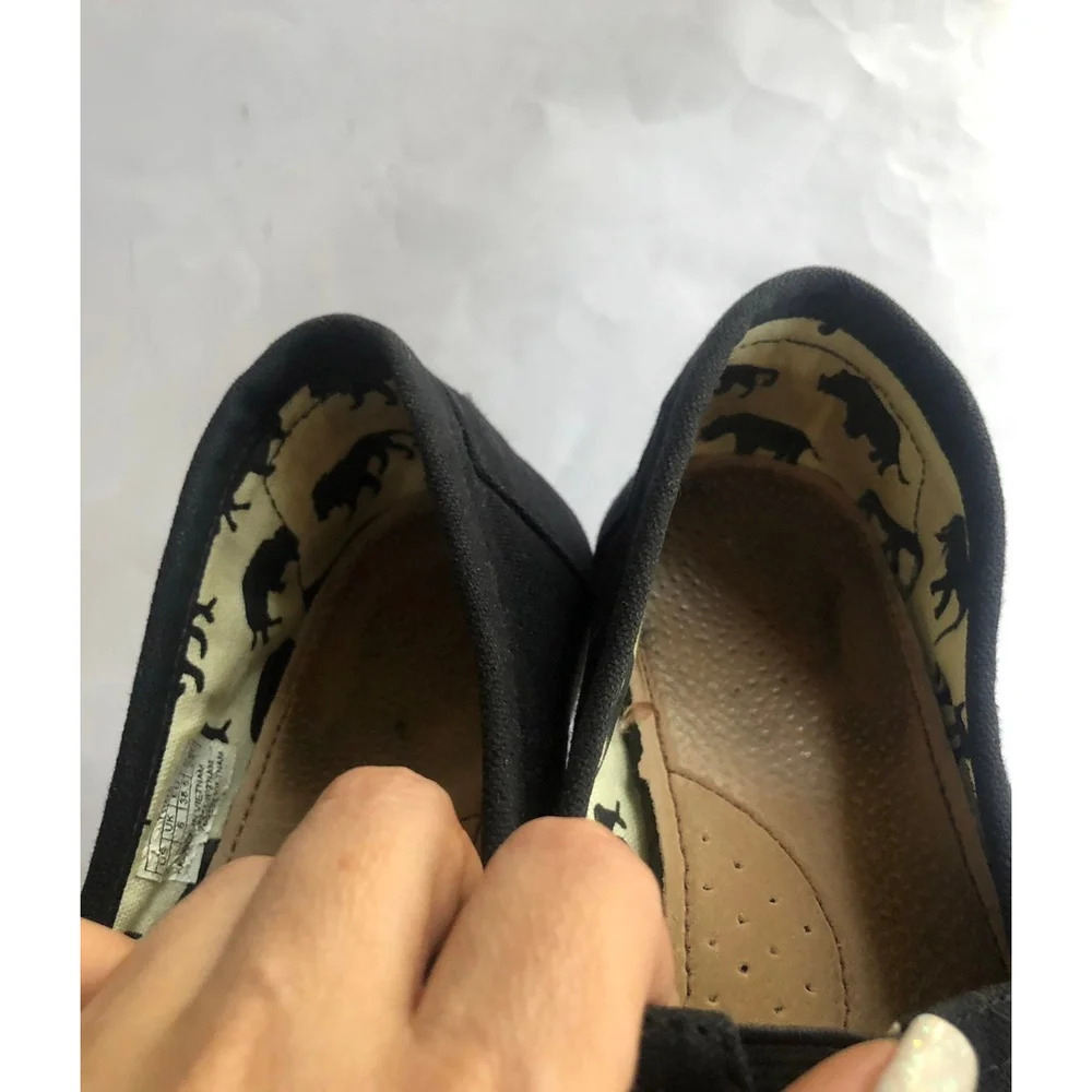 TOMS Women’s Canvas Slip-on flat shoes Size 8 - Picture 7 of 7